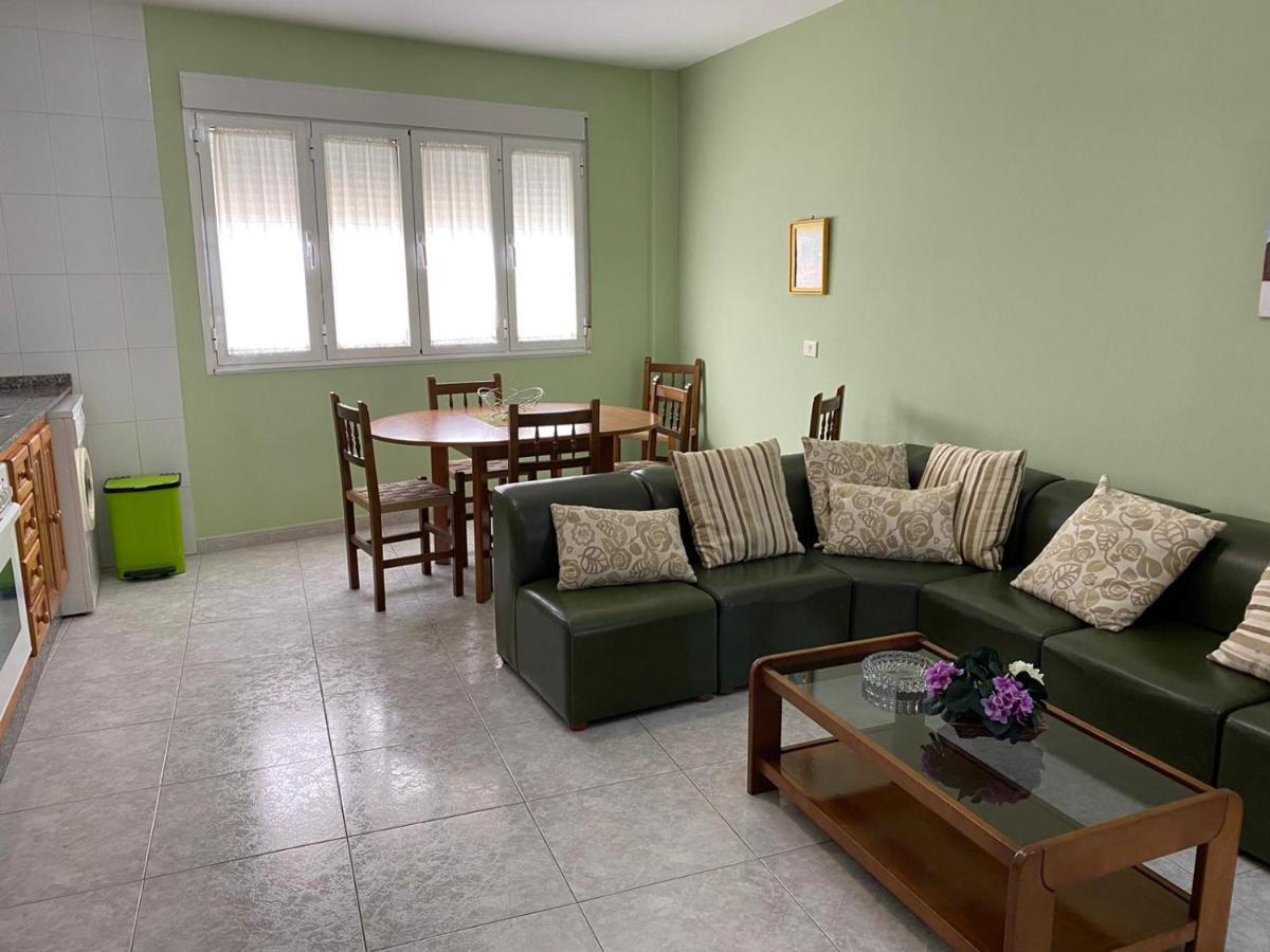 Apartamentos Camino Do Rio 格罗韦 外观 照片