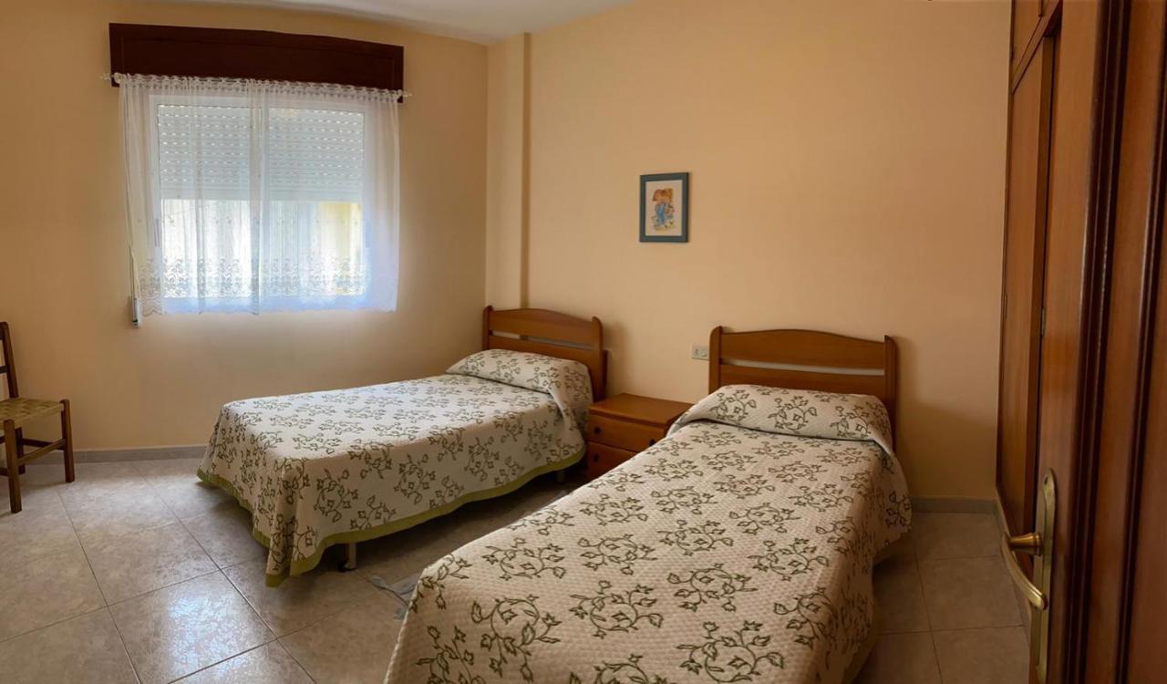 Apartamentos Camino Do Rio 格罗韦 外观 照片