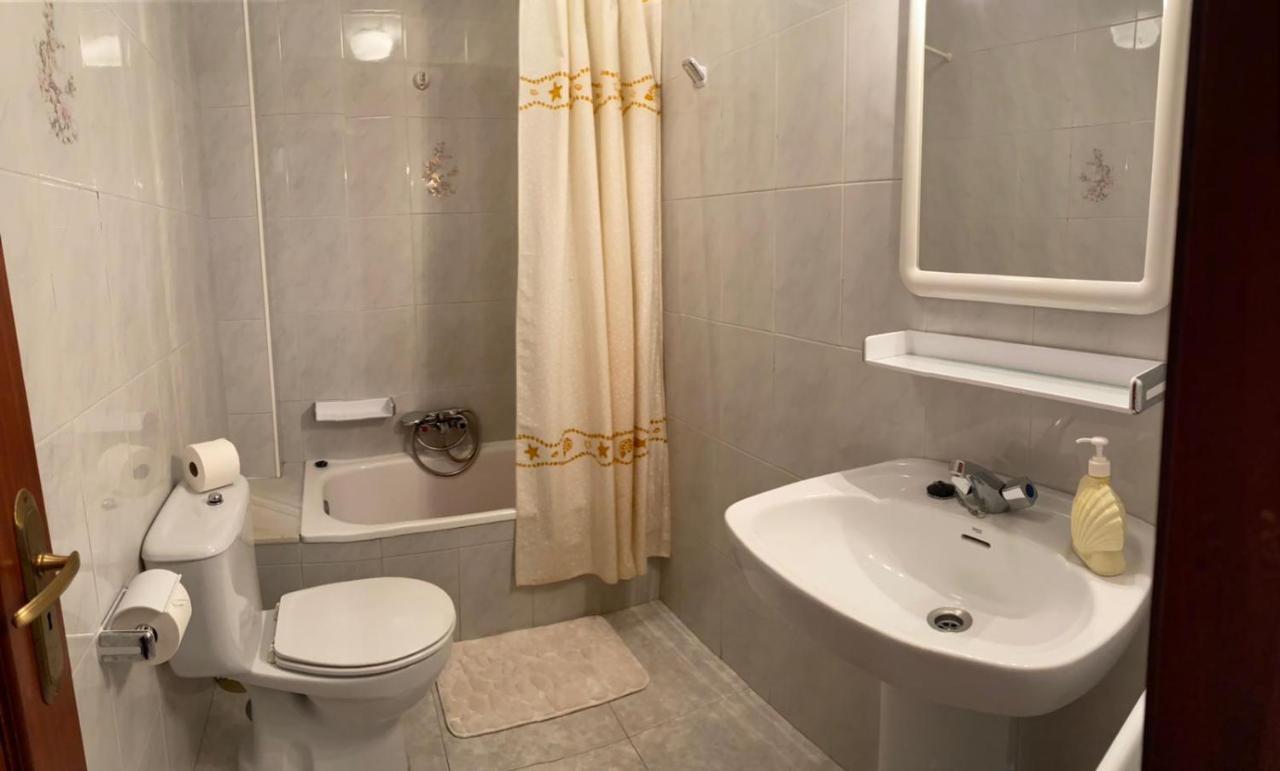 Apartamentos Camino Do Rio 格罗韦 外观 照片