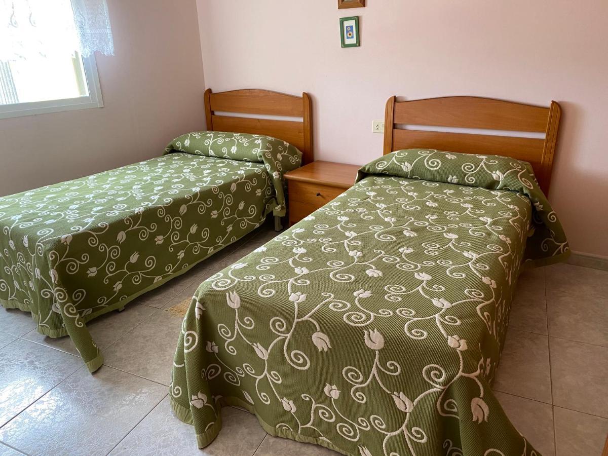 Apartamentos Camino Do Rio 格罗韦 外观 照片